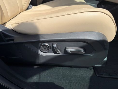 Used 2025 Acura MDX w/ Technology Package image 33