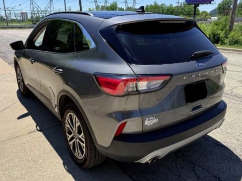 Used 2022 Ford Escape SEL w/ Technology Package AWD/4WD image 9