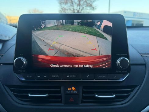 Used 2019 Nissan Altima 2.5 SR w/ SR Premium Package image 27