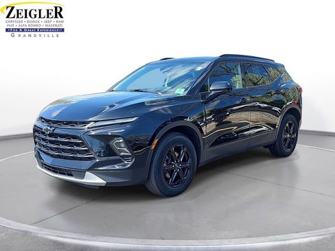 Used 2023 Chevrolet Blazer LT w/ Convenience Package AWD/4WD image 1