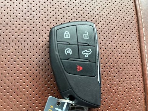 Used 2023 GMC Sierra 1500 Denali Ultimate image 27