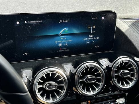 Certified 2022 Mercedes-Benz GLA 250 4MATIC image 28