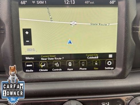 Used 2021 Jeep Wrangler Unlimited Sahara w/ Cold Weather Group AWD/4WD image 13