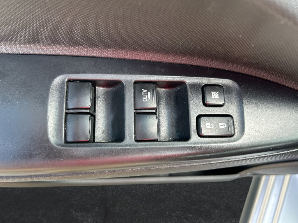 Used 2024 Mitsubishi Mirage ES FWD image 13