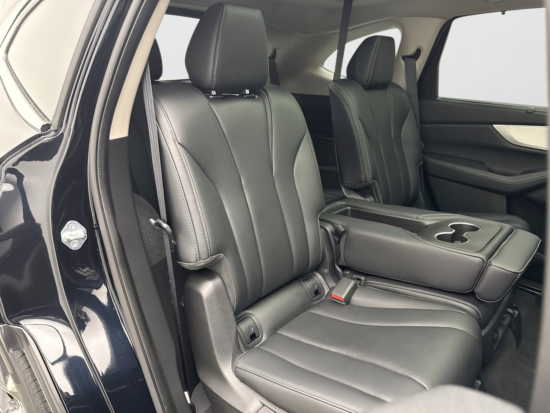 Used 2023 Acura MDX w/ Technology Package AWD/4WD image 19