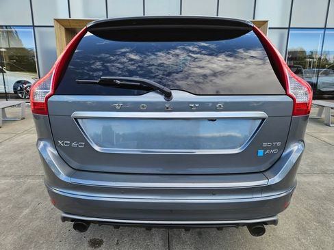 Used 2016 Volvo XC60 T6 R-Design Platinum w/ Climate Package AWD/4WD image 6