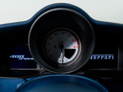 Used 2019 Ferrari 488 Spider image 41