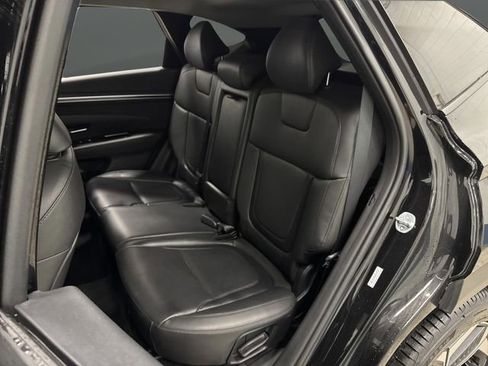 Used 2023 Hyundai Tucson Limited image 31