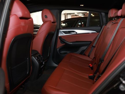 Used 2025 BMW X4 xDrive30i image 12