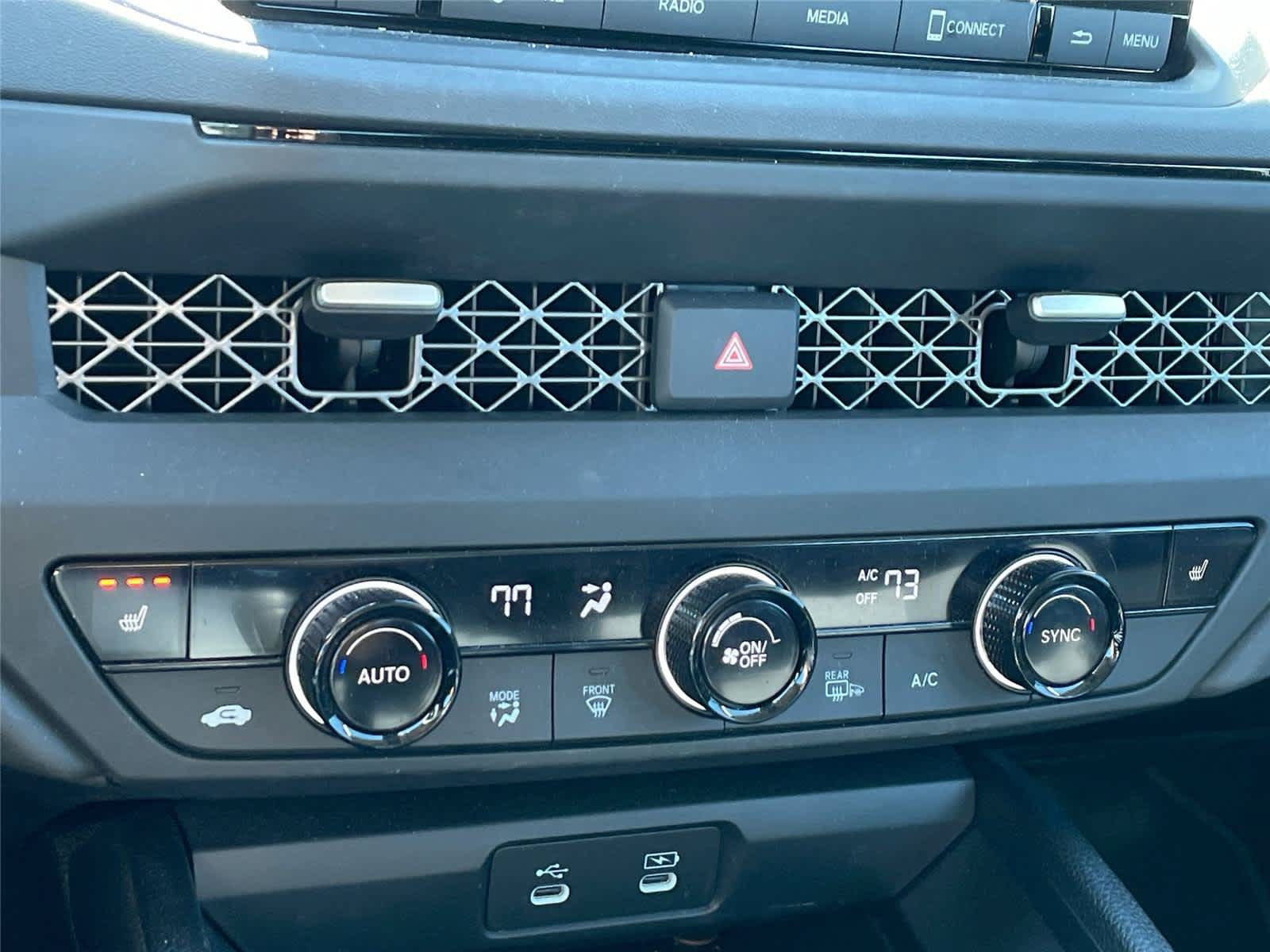 Used 2025 Honda Accord SE image 17