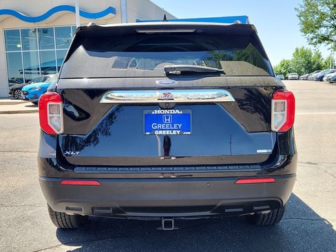 Used 2020 Ford Explorer XLT w/ Comfort Package AWD/4WD image 4