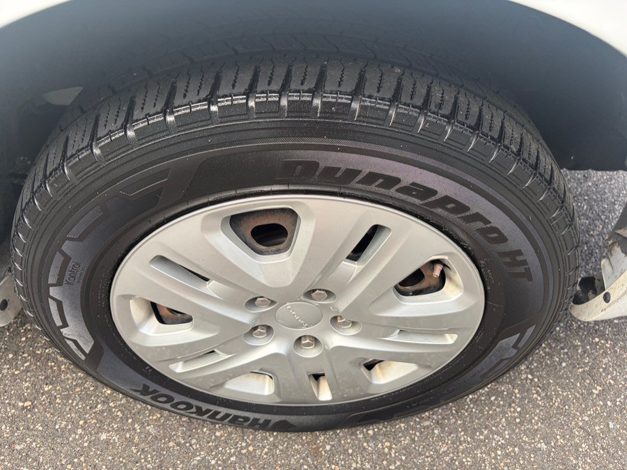 Used 2019 Dodge Grand Caravan SE FWD image 28