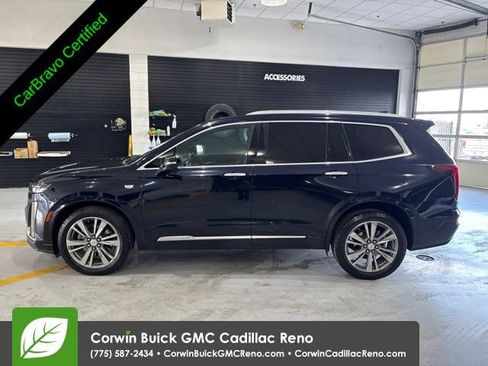Used 2021 Cadillac XT6 Premium Luxury AWD/4WD image 4