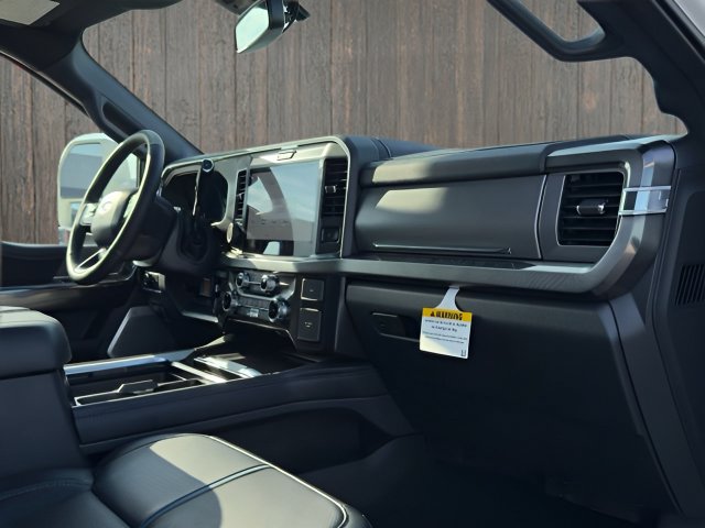 New 2025 Ford F450 Platinum AWD/4WD image 25