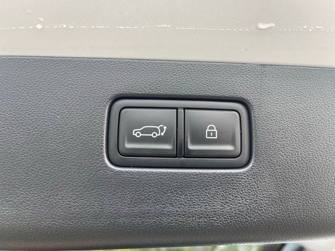 New 2026 Hyundai Ioniq 9 SE image 37