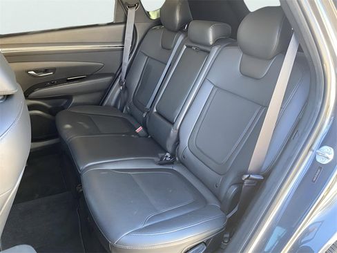 Used 2024 Hyundai Tucson Limited image 15