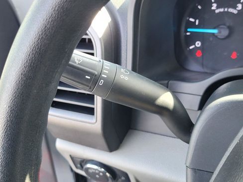 Used 2022 Ford F550 XL image 31