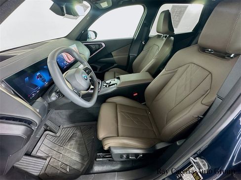 Used 2025 BMW X3 xDrive30i w/ Premium Package image 21