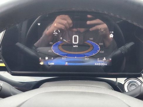 Used 2024 Chevrolet Trax ACTIV w/ Sunroof Package FWD image 7