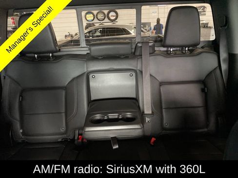Used 2024 GMC Sierra 2500 SLT w/ SLT Convenience Package AWD/4WD image 14