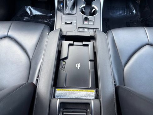 Used 2021 Toyota Highlander XLE w/ Protection Package #3 (TMS) AWD/4WD image 31