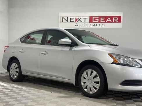 Used 2014 Nissan Sentra S FWD image 2