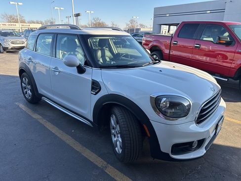 Used 2019 MINI Cooper Countryman image 1