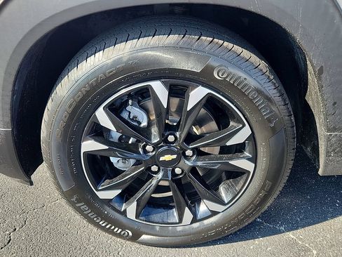 Certified 2023 Chevrolet TrailBlazer LT w/ Driver Confidence Package FWD image 8