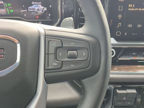 Used 2024 GMC Sierra 1500 Elevation w/ Preferred Package AWD/4WD image 21