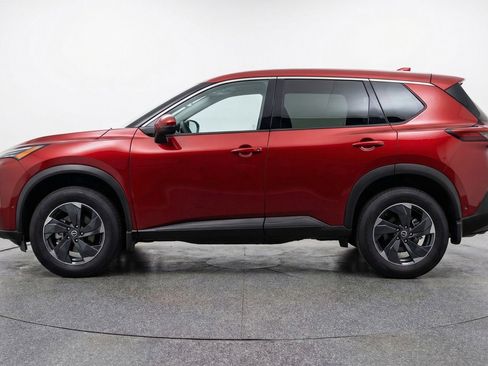 Used 2025 Nissan Rogue SV AWD/4WD image 5