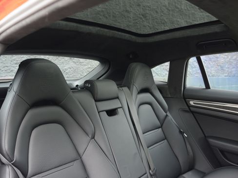 Certified 2023 Porsche Panamera GTS AWD/4WD image 34