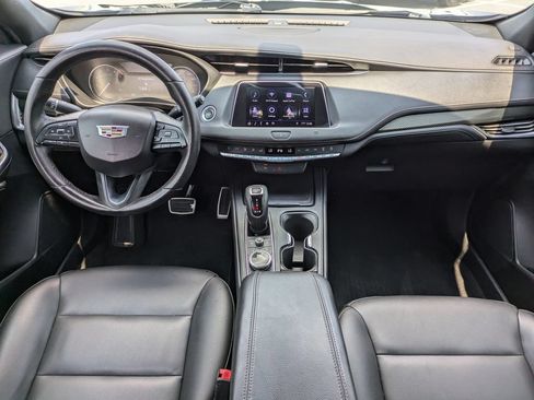 Used 2019 Cadillac XT4 Sport FWD image 16