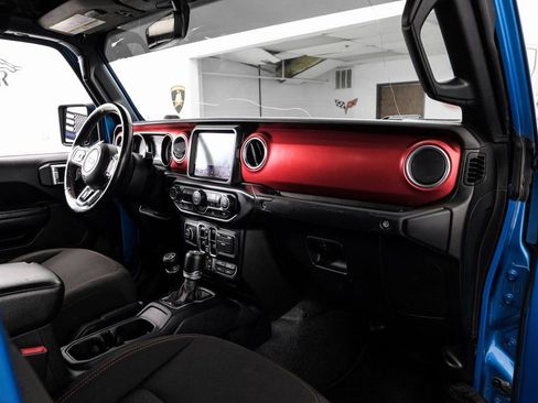 Used 2021 Jeep Gladiator Rubicon image 19