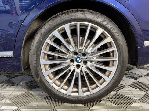 Used 2024 BMW X7 xDrive40i w/ Executive Package AWD/4WD image 15