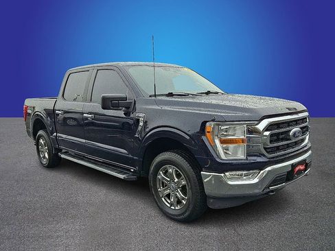 Used 2023 Ford F150 XLT w/ XTR Package AWD/4WD image 3