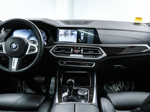 Certified 2023 BMW X5 xDrive45e w/ M Sport Package image 13