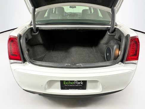 Used 2022 Chrysler 300 S image 30