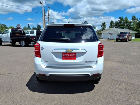 Used 2016 Chevrolet Equinox LT w/ Convenience Package AWD/4WD image 4