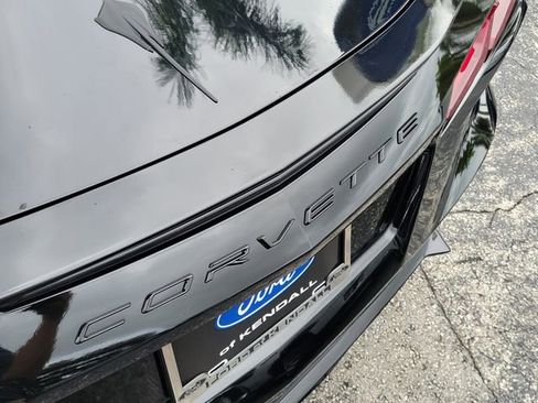 Used 2021 Chevrolet Corvette Stingray Coupe w/ Battery Protection Package RWD image 5