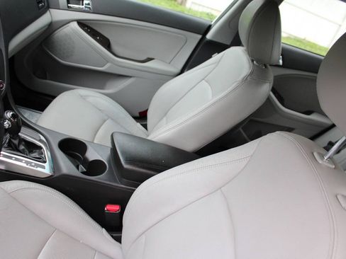 Used 2013 Kia Optima EX FWD image 19