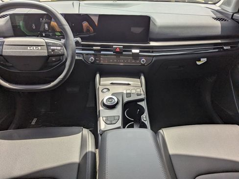 New 2026 Kia Sportage EX image 15