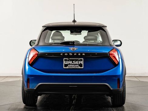 New 2026 MINI Cooper 2-Door Hardtop FWD image 7