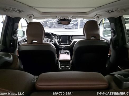 Used 2019 Volvo XC60 T5 Inscription FWD image 13