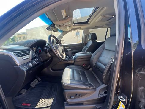 Used 2018 GMC Yukon Denali w/ Open Road Package AWD/4WD image 26