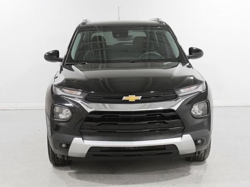 Certified 2023 Chevrolet TrailBlazer LT w/ Convenience Package image 2