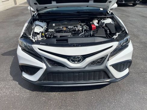 Used 2022 Toyota Camry SE FWD image 21