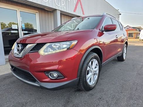 Used 2016 Nissan Rogue SV FWD image 4