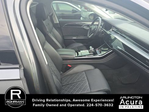 Used 2023 Audi S8 AWD/4WD image 9