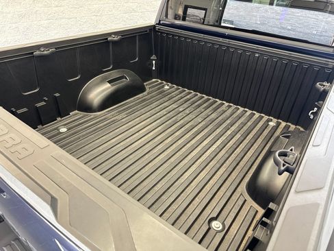 Used 2024 Toyota Tundra Limited AWD/4WD image 9