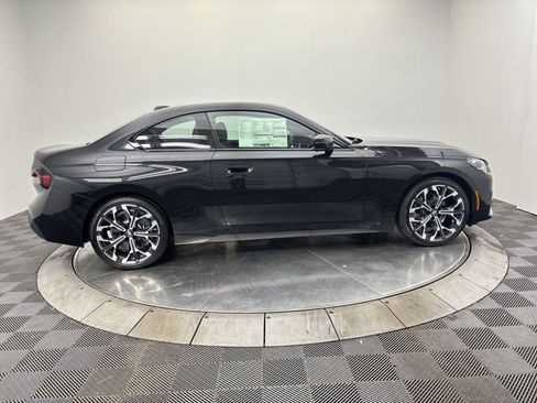 New 2026 BMW 230i xDrive Coupe w/ Convenience Package AWD/4WD image 17
